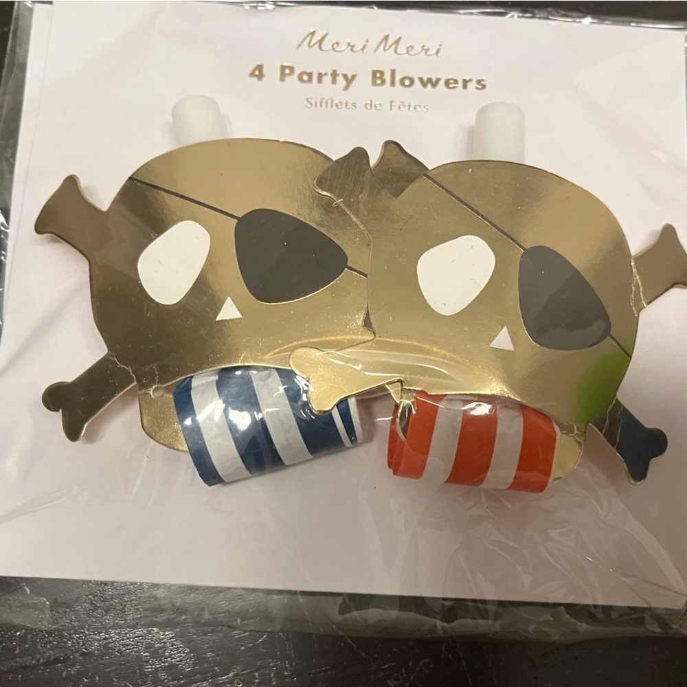 Meri Meri 4 Party Blowers Pirate Theme